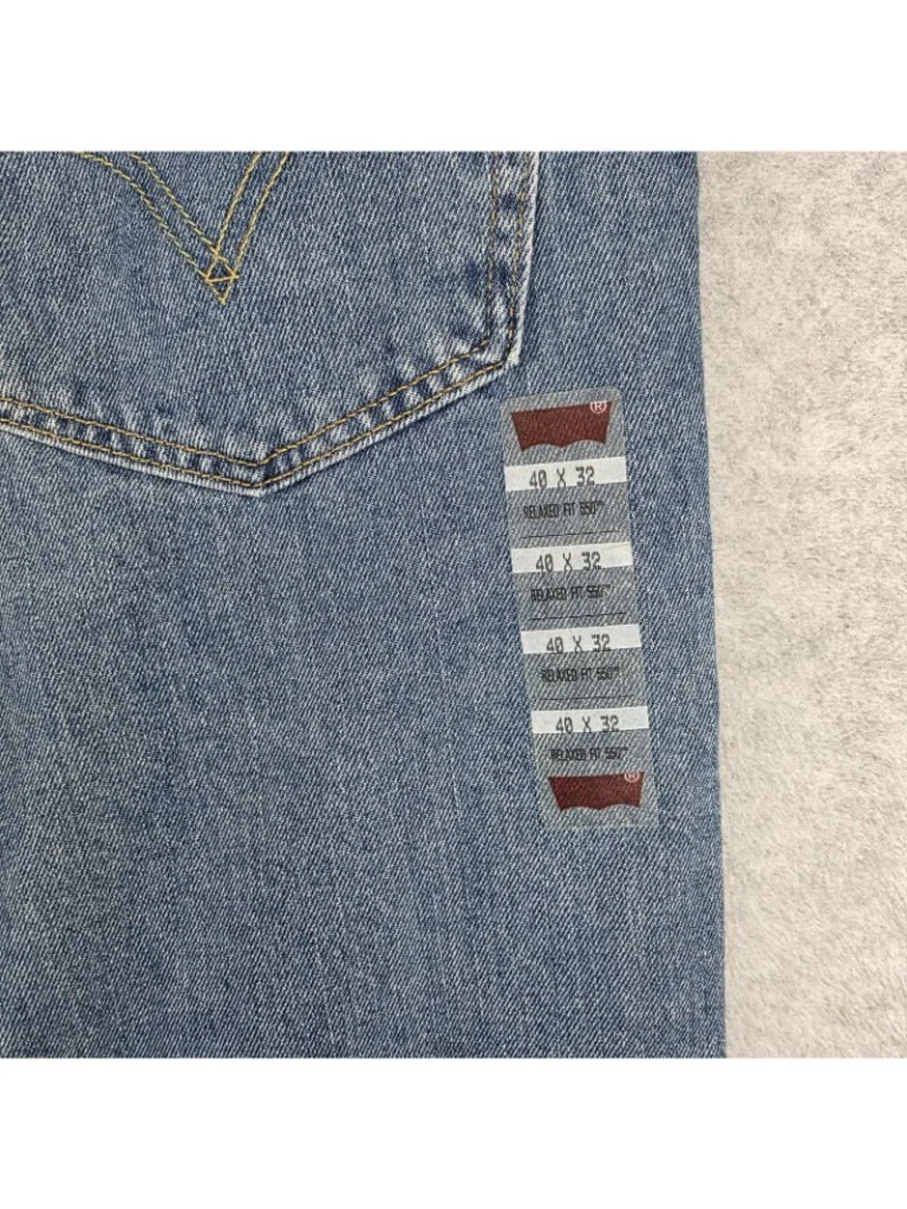 Levi's 550 Relaxed Fit Jeans Mens 40x32 Blue Light Wash Tapered Denim NWT